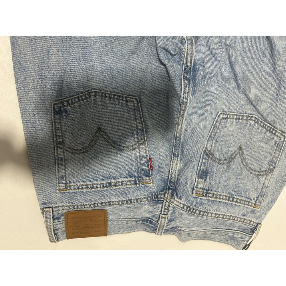 Levis Premium Wedgie Straight Jeans Light Wash Blue Button Fly Denim Womens 28 - Picture 5 of 8